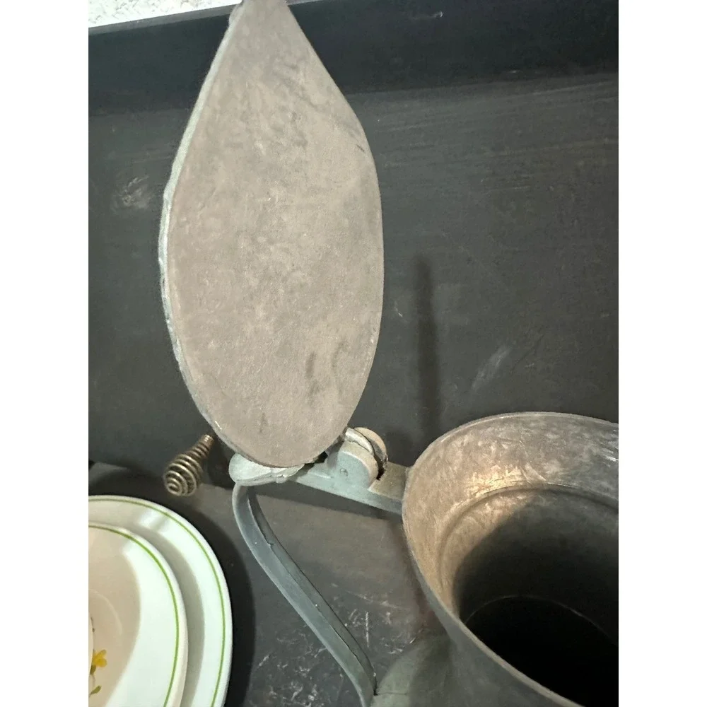 French Flagon Antique Pewter Pitcher Lidded‎ Wine Jug Acorn Thumbpiece Grey 8.5
